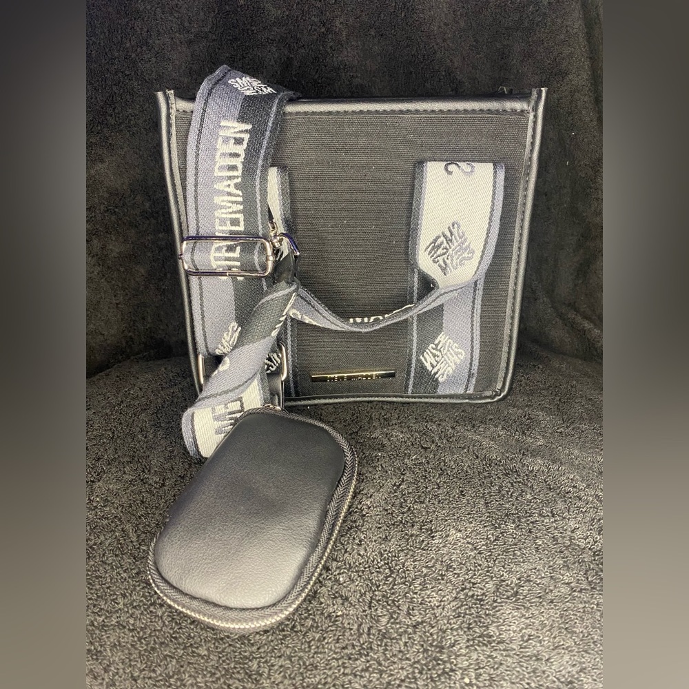 Steve Madden tote